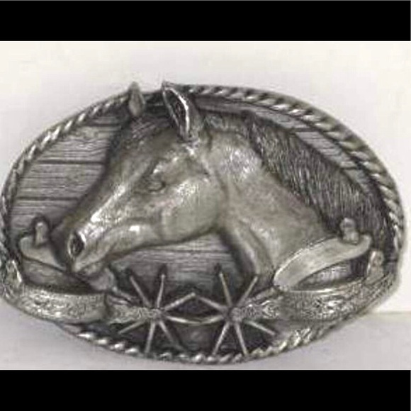 Siskiyou Other - Siskiyou Pewter Horse & Spurs Belt Buckle #63 Siskiyou Other - Siskiyou Pewter Horse & Spurs Belt Buckle #63